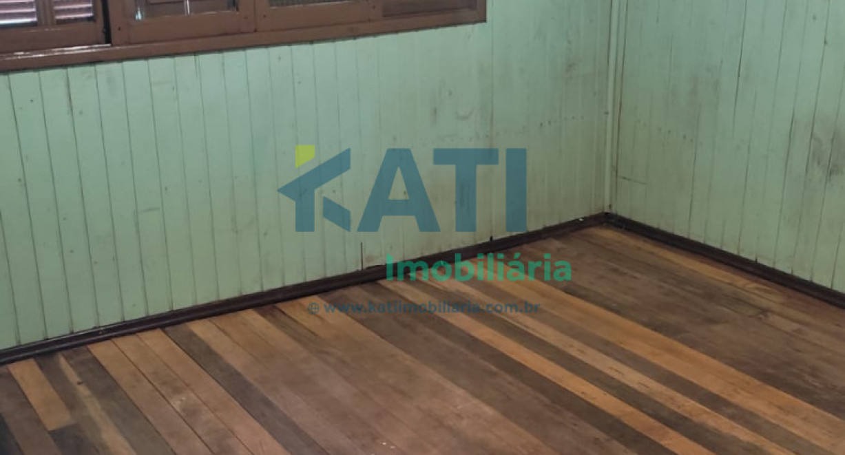 Locação no bairro São Francisco - Rua Saida para Lajeado Figueira