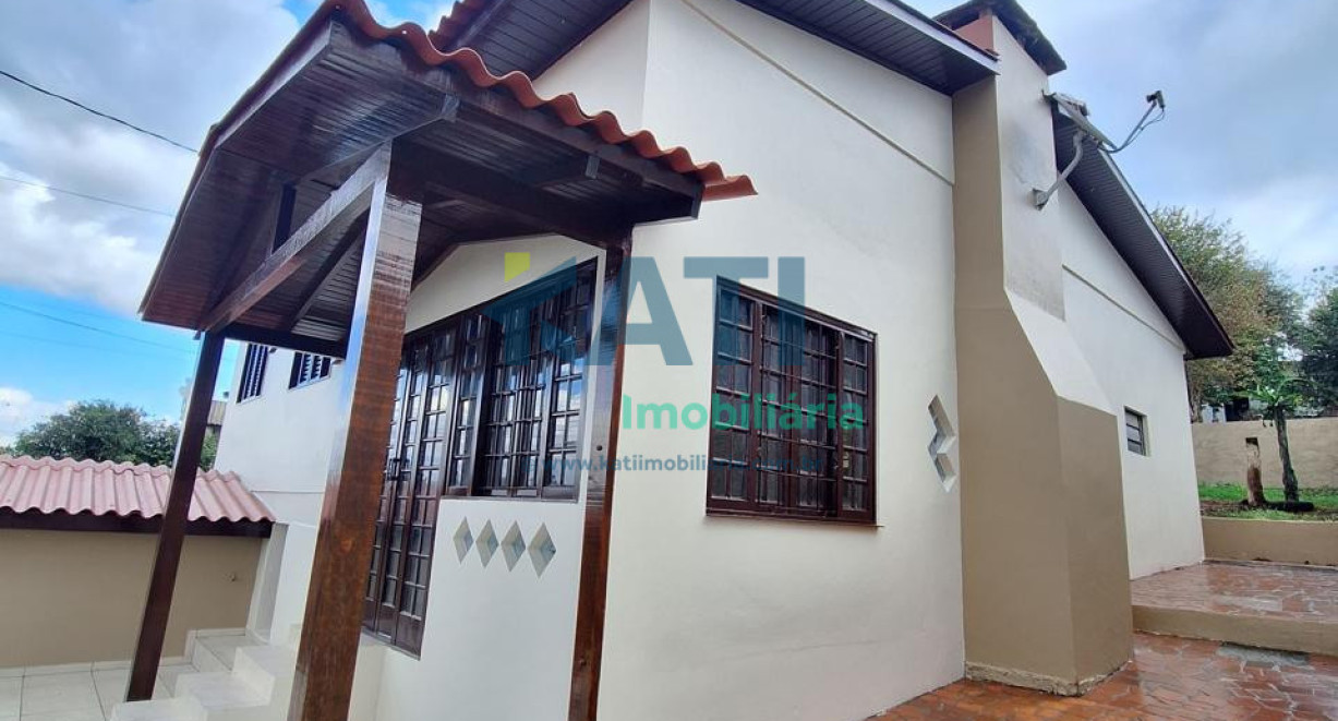Casa á venda  na Jardim Petrópolis - Rua Turíbio dos Santos Antunes