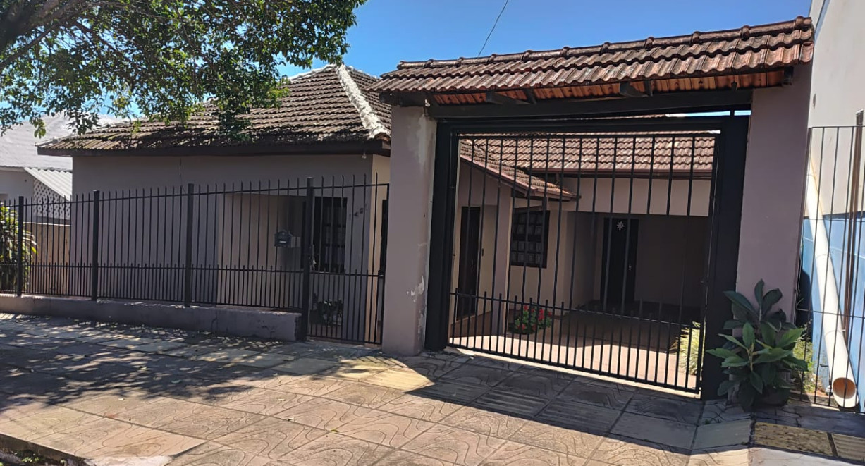 Casa na Av. Santa Cruz - Av. Santa Cruz