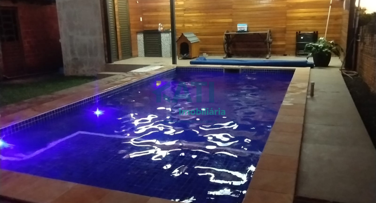 Casa mista com piscina na Sulina - Rua Pedro Geraldo dos Santos