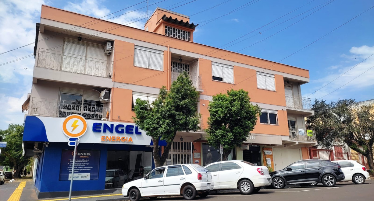 Sala comercial de esquina - Rua Coelho Neto
