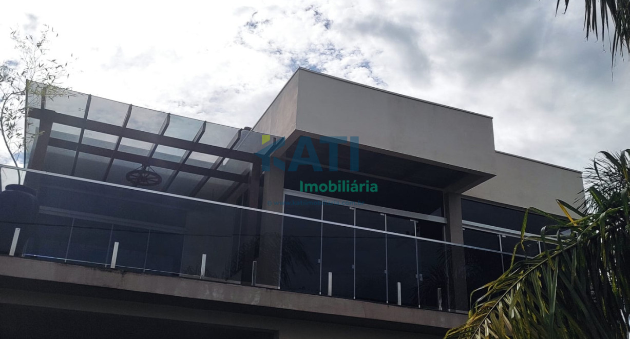 Apartamento mobiliado para locação - Rua Alvino Bieler
