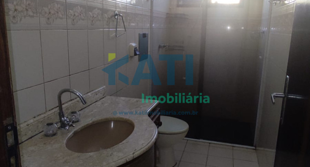 Apartamento central - Rua Cristóvão Colombo