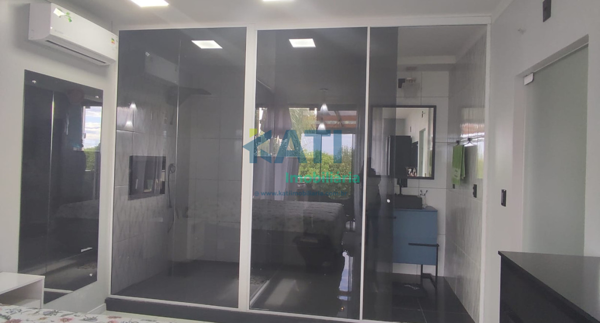 Apartamento mobiliado para locação - Rua Alvino Bieler