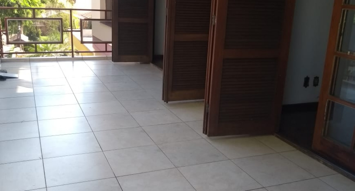 Apartamento e Sala Comercial no Bairro Timbaúva. - Rua Dr Francisco Timm