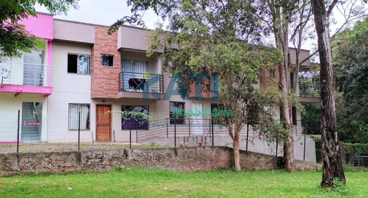 Sobrado próximo da Sulina - Rua Santa Rosa