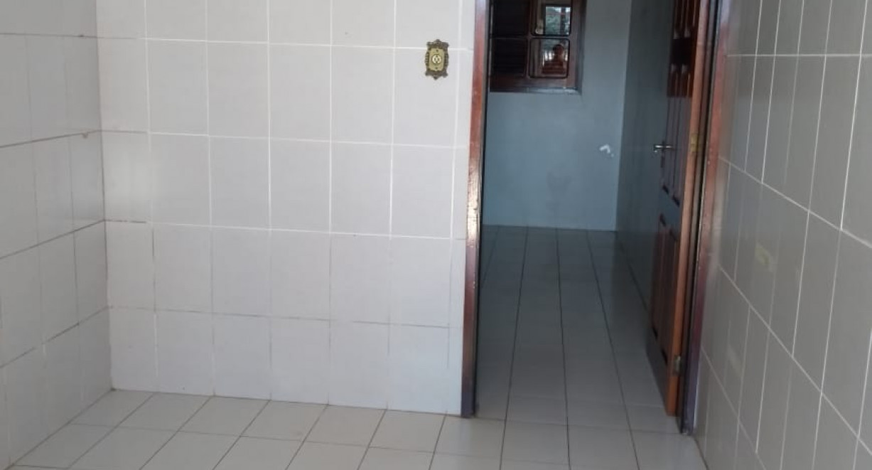 Apartamento e Sala Comercial no Bairro Timbaúva. - Rua Dr Francisco Timm