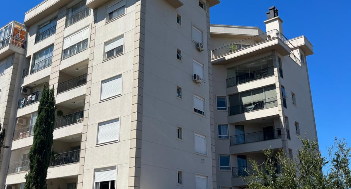 Apto no Condomínio Residencial Windsor. - Av América