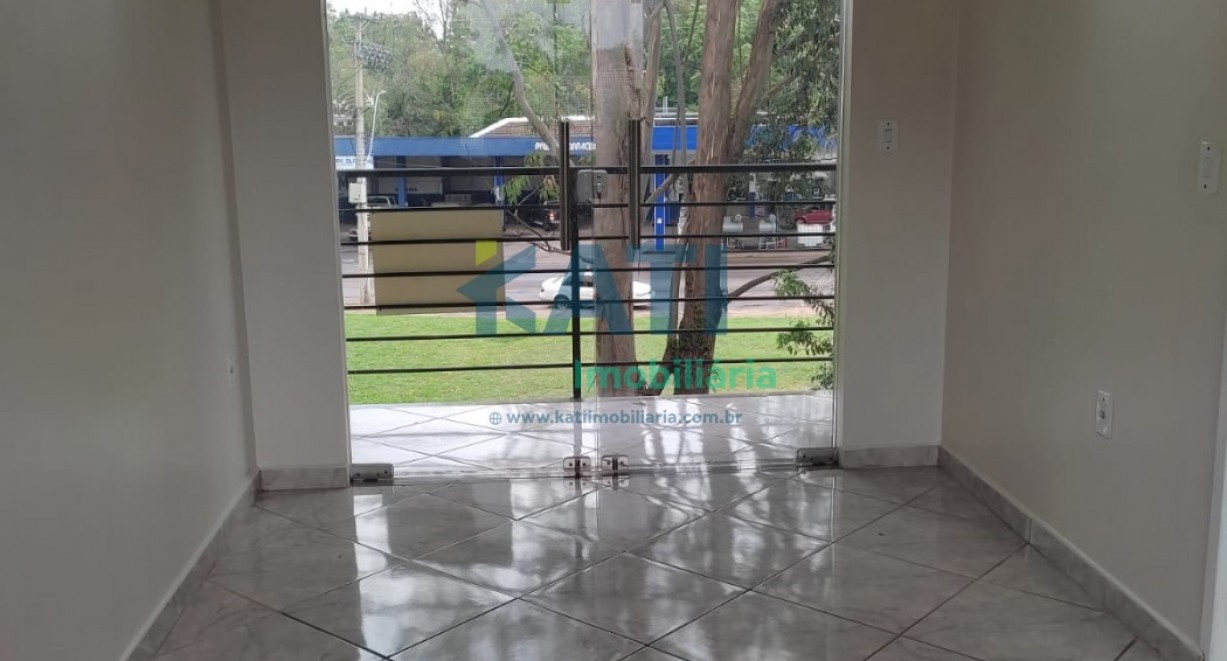 Sobrado próximo da Sulina - Rua Santa Rosa