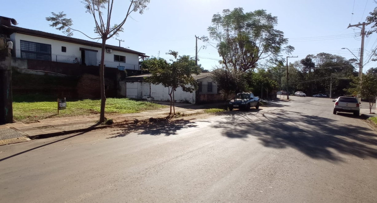 Terreno no bairro Sulina próximo a Rua Edwino Fenner - Rua Cristovão Meinerz