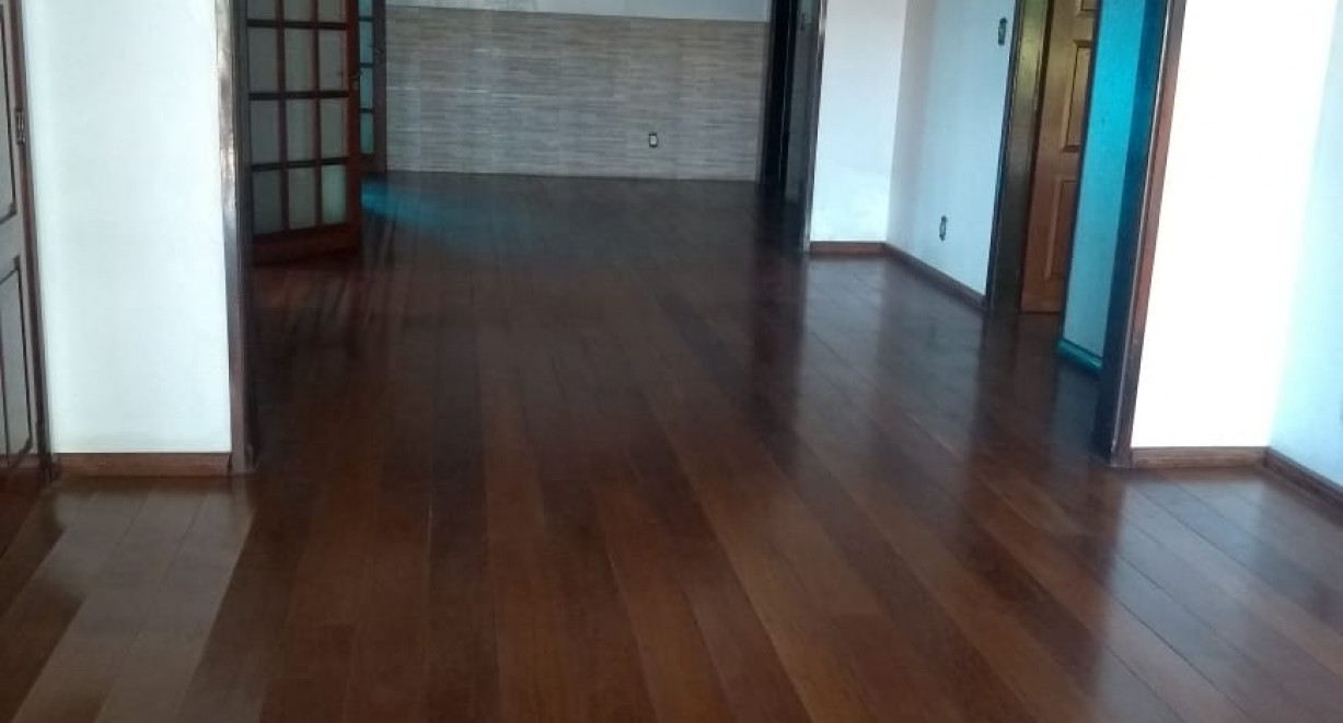 Apartamento e Sala Comercial no Bairro Timbaúva. - Rua Dr Francisco Timm