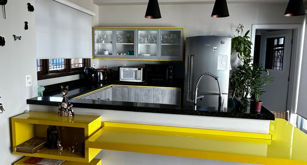 Casa de esquina alto padrão - Rua Barão do Rio Branco