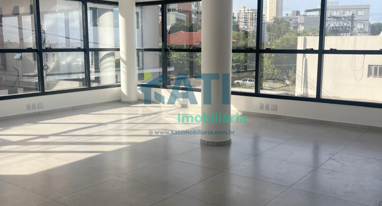 Salas comerciais no Edifício Urban - Rua São Francisco