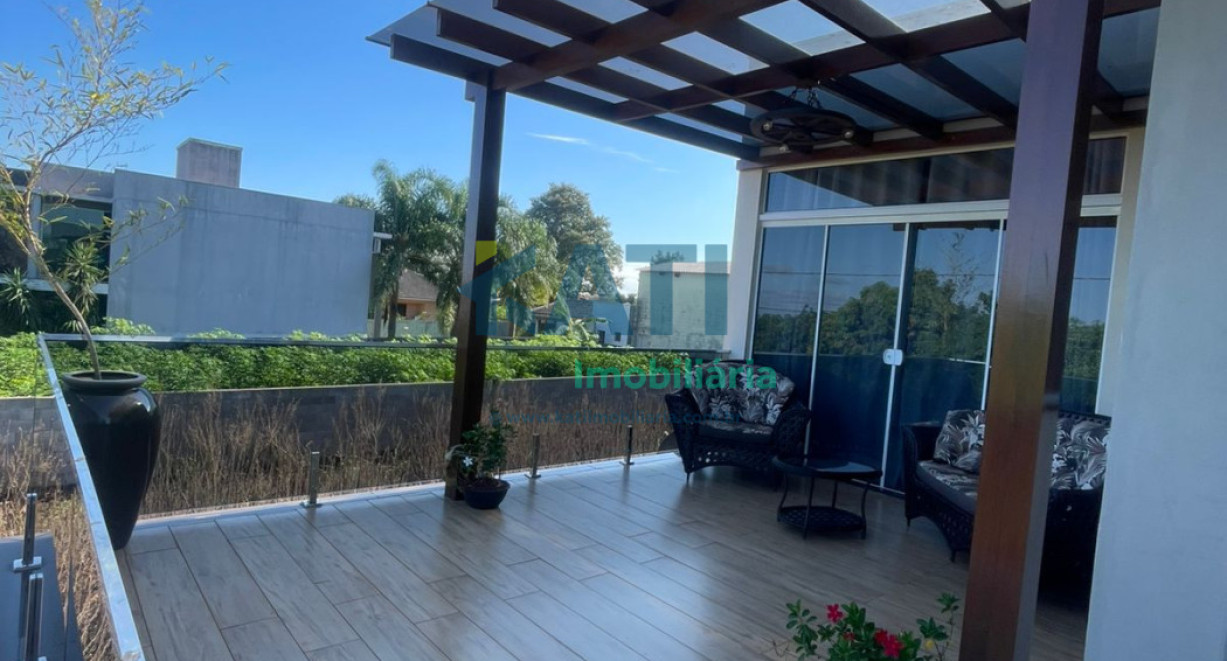 Apartamento mobiliado para locação - Rua Alvino Bieler