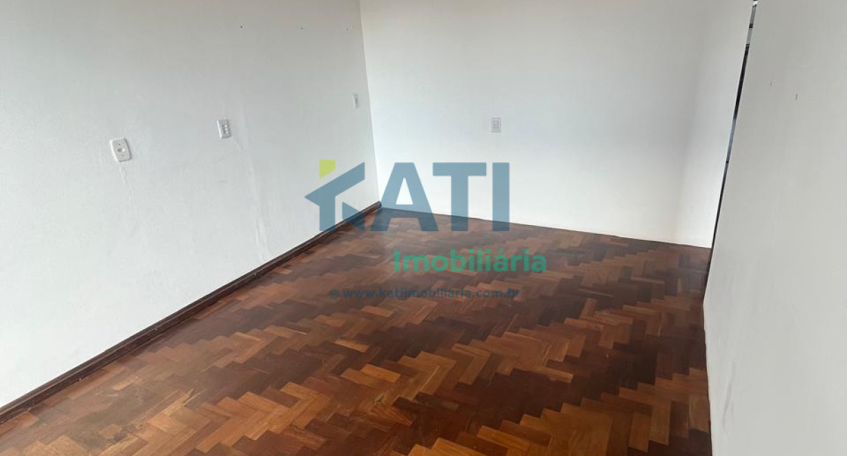 Sala comercial na Av América - Av América