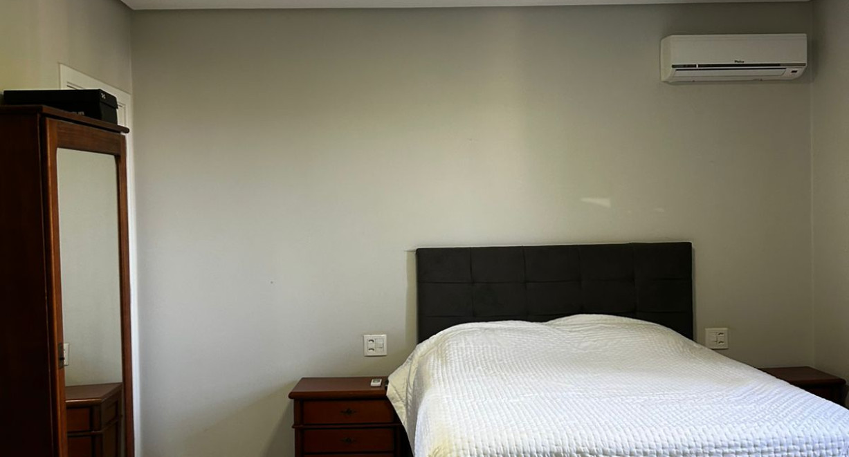 Casa de esquina alto padrão - Rua Barão do Rio Branco