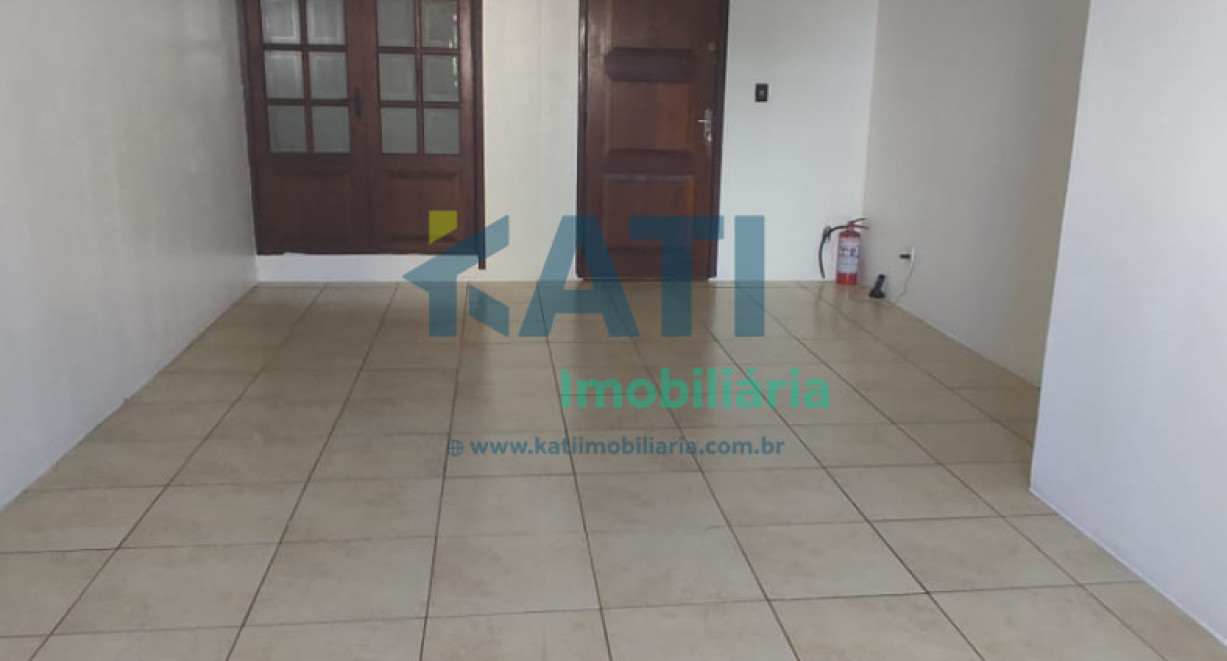 Apartamento central - Rua Cristóvão Colombo
