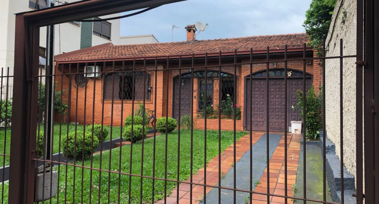 Casa Vila dos Bancários. - Rua Augusto Krebs