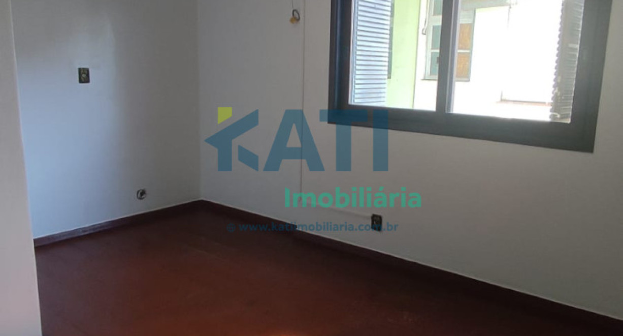 Apartamento central - Rua Cristóvão Colombo
