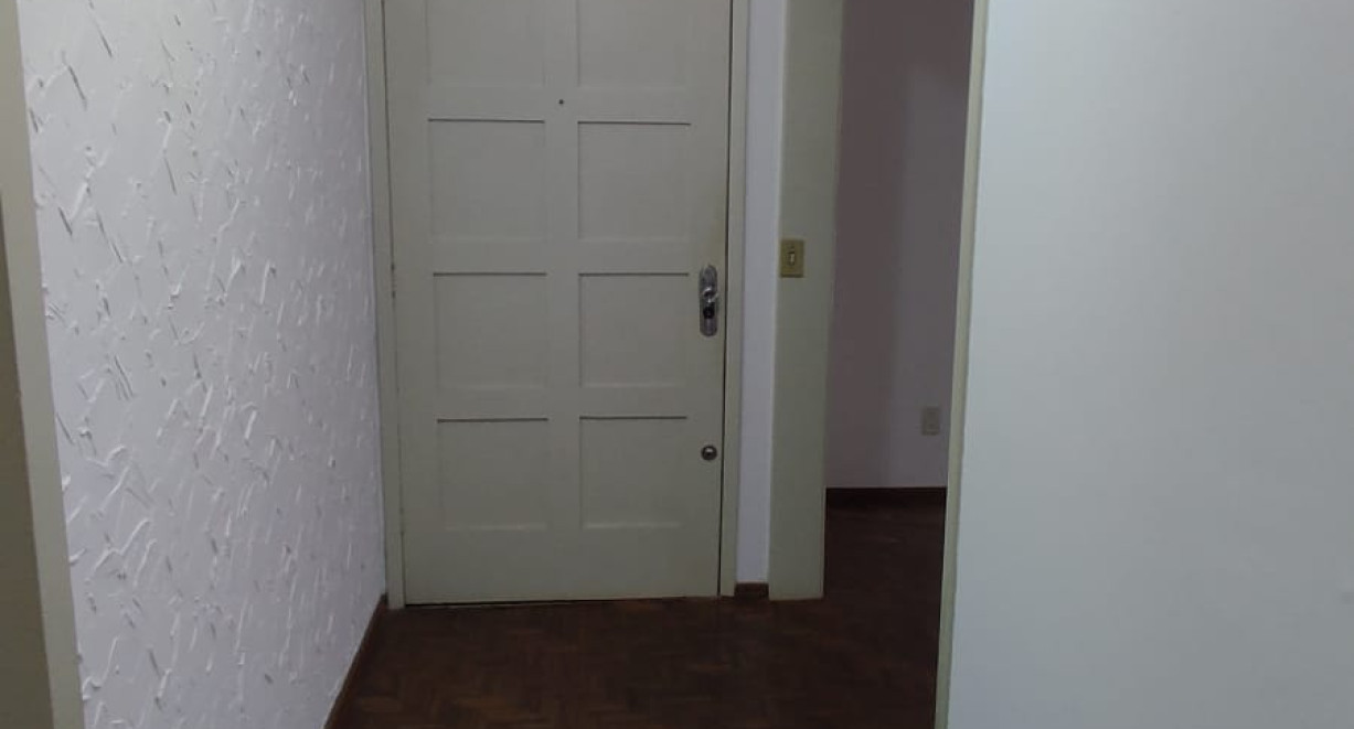 Apartamento no Edifício Santa Rosa - Rua Minas Gerais