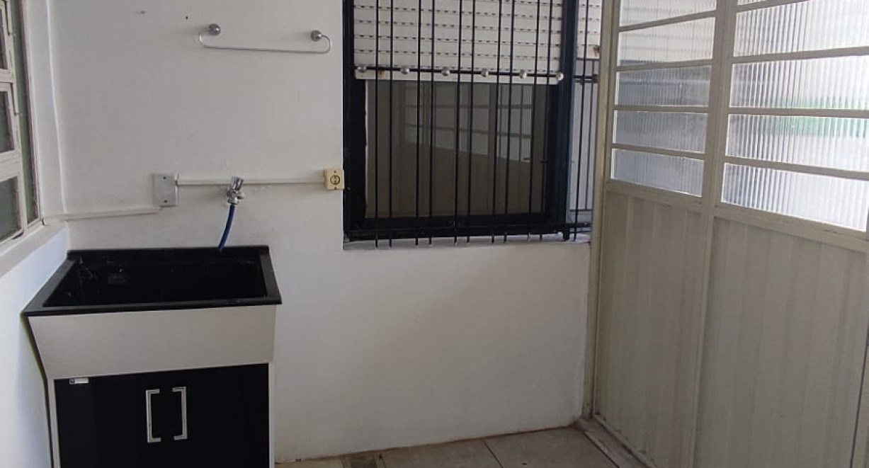 Apartamento no Edifício Santa Rosa - Rua Minas Gerais