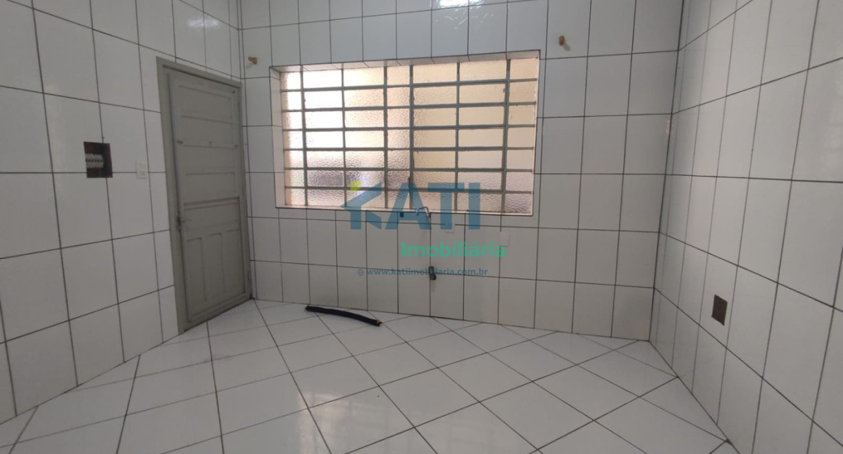 Apartamento térreo - Rua Borges Fortes