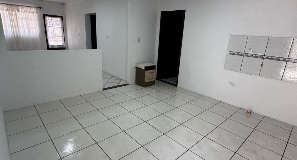 Casa para venda no bairro Sulina - Rua Belo Horizonte