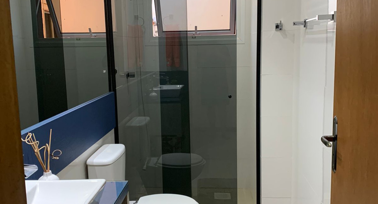 Apartamento à venda no Ed. Dawos - Av Santa Cruz