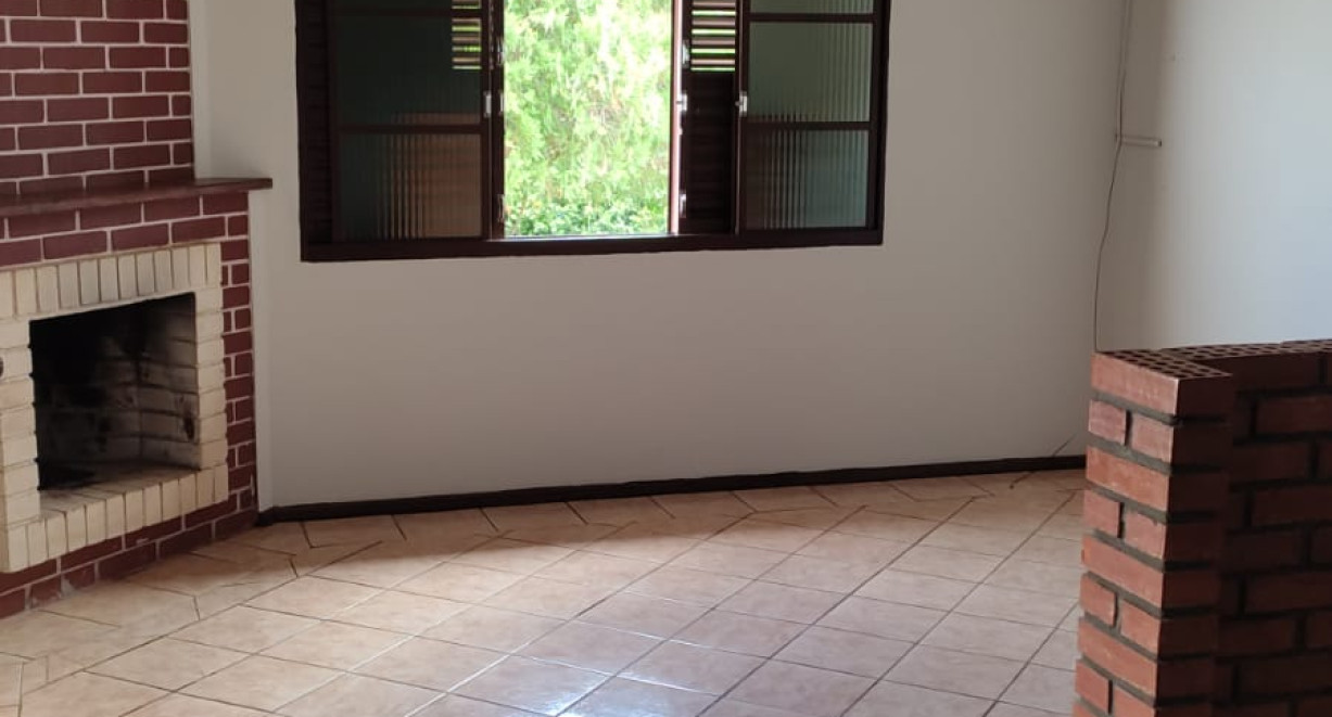 Casa na Vila Kerber - Rua Tv Brasília