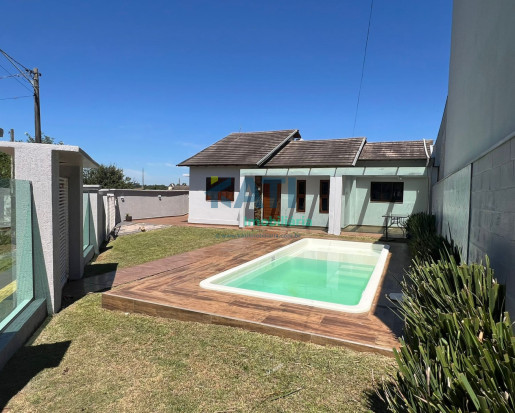 Casa com piscina no Bairro São Francisco