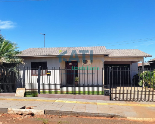 Casa mista no Bairro Sulina