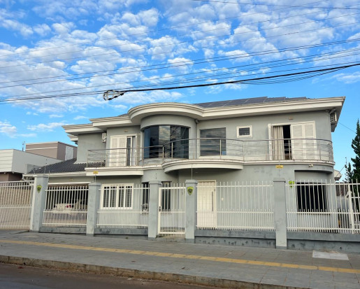 Casa alto padrão